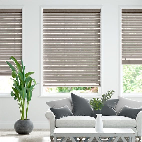 Veneziana in legno Cosmopolitan Grigio Soft