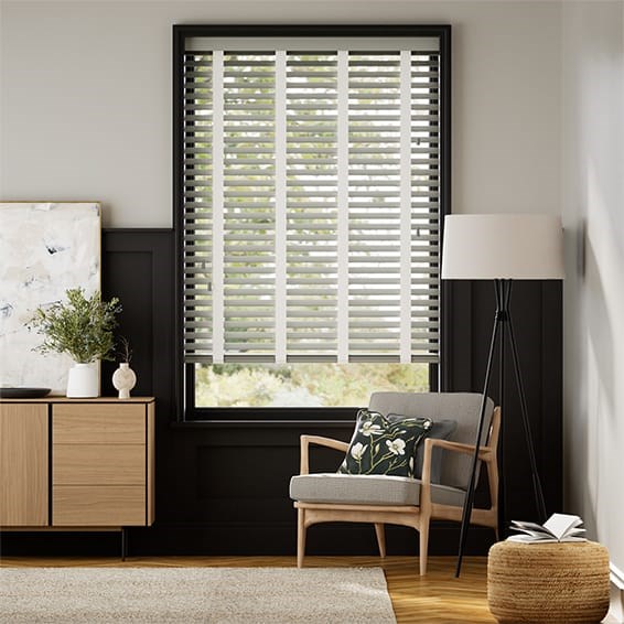 Veneziana in legno Grigio Chiaro di Luna & Nuvola