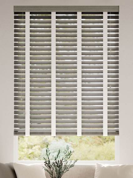 PVC Frassino Smoke e Gesso Veneziane in legno anteprima immagine
