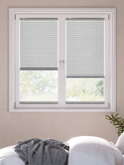A Vetro Facile Atelier Grigio Nebbia Veneziane anteprima immagine
